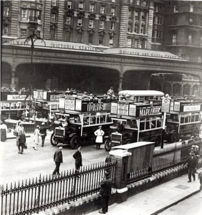 Estación Victoria, años 1920 de English Photographer
